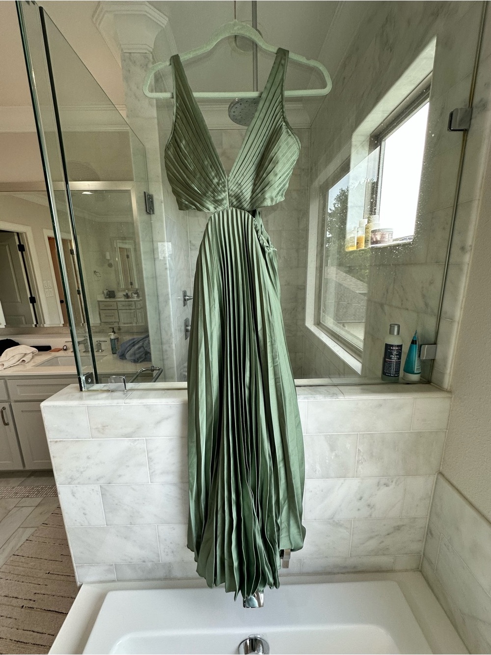 Abercrombie & Fitch Pleated V-Neck Maxi Dress in Sage Green